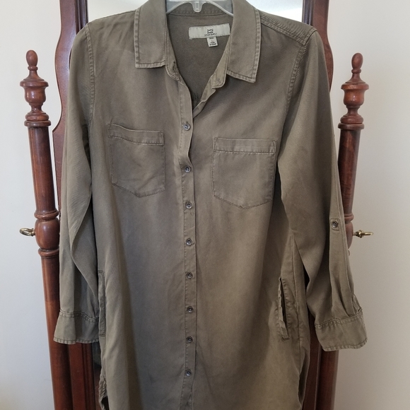 Thread and Supply button up tunic - Picture 1 of 8